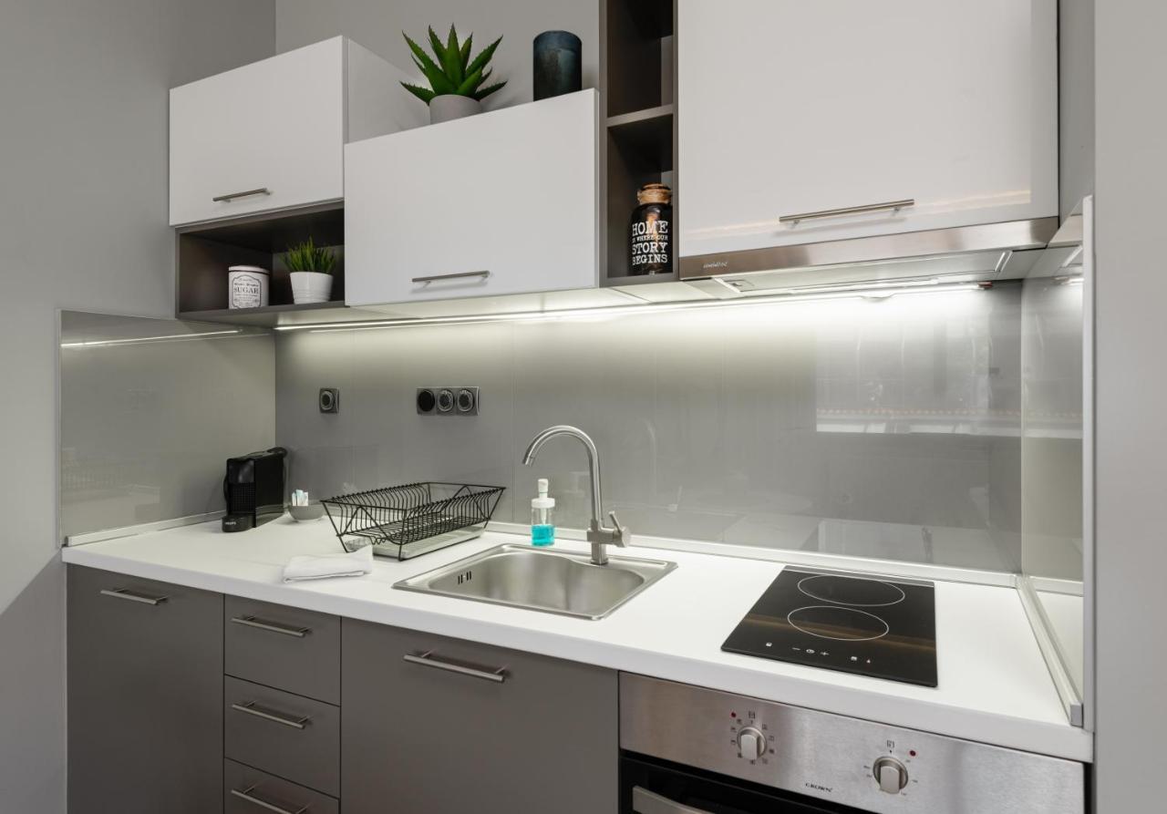 Sts Eight 6.1 Apartment Tesalonika Bagian luar foto