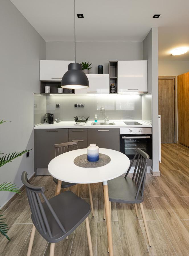 Sts Eight 6.1 Apartment Tesalonika Bagian luar foto